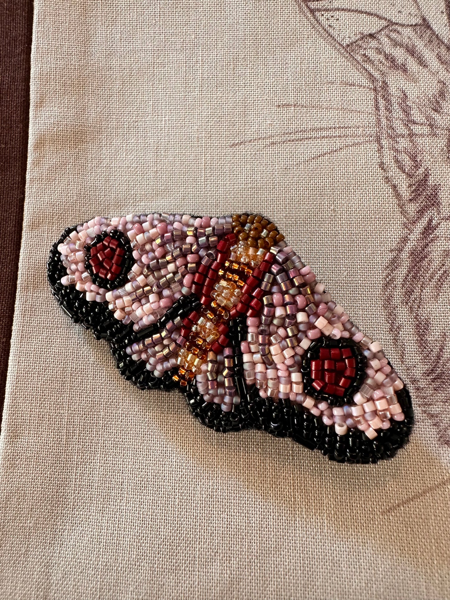 Broche - Natsværmer no. 1